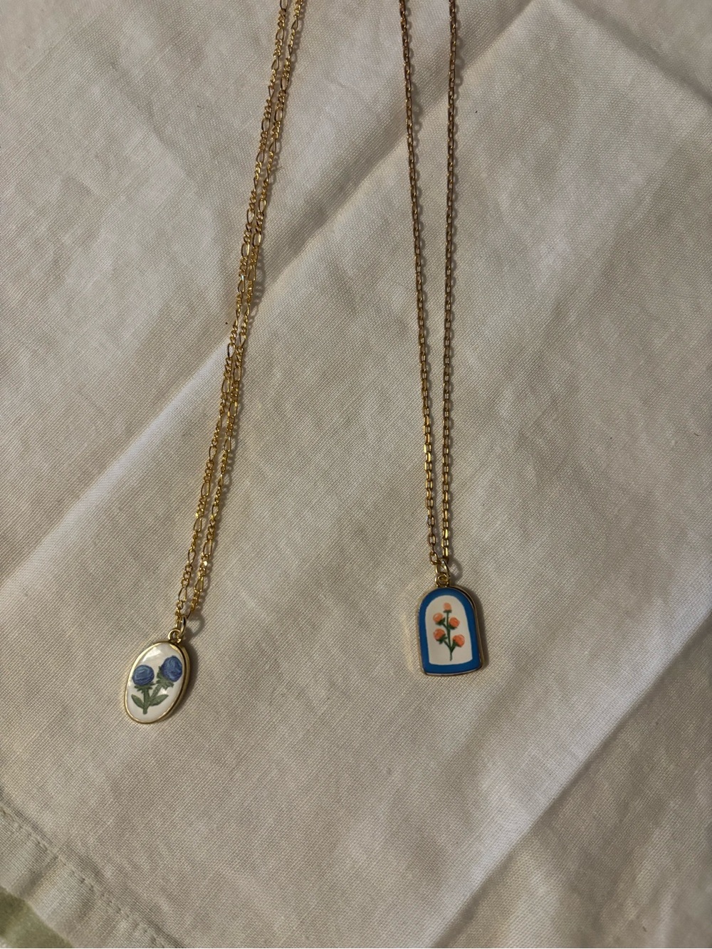 3 Gold-Tone Floral Heart & Arch Pendant Necklaces - Avon Pink, Blue, White - Picture 2 of 6